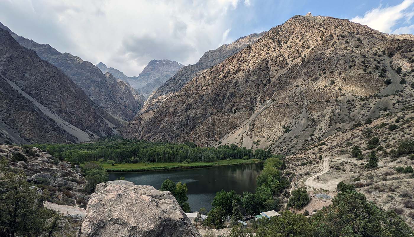 Kulimoron/Morkul (Snake Lake) near Iskanderkul